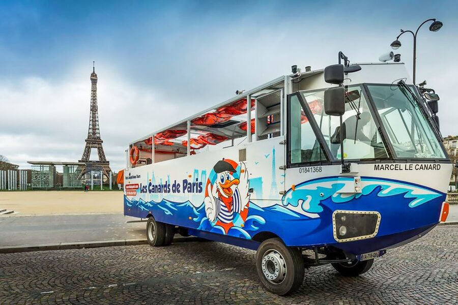 Paris: City and River Seine Tour on an Amphibious Bus - Practical details that affect the day
