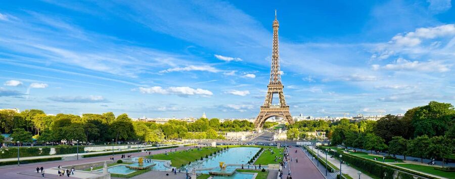Paris Day Trip with Eurostar and Hop-On Hop-Off Bus - What the Paris bus does well