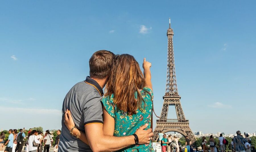 Paris: Eiffel Tower Tickets and City Bus Tour - The interactive Paris experience before the tower