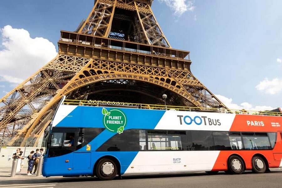 Paris: Hop-on Hop-off Bus Tour & Seine Cruise Bundle Tour - Why this bus and boat combination works in Paris