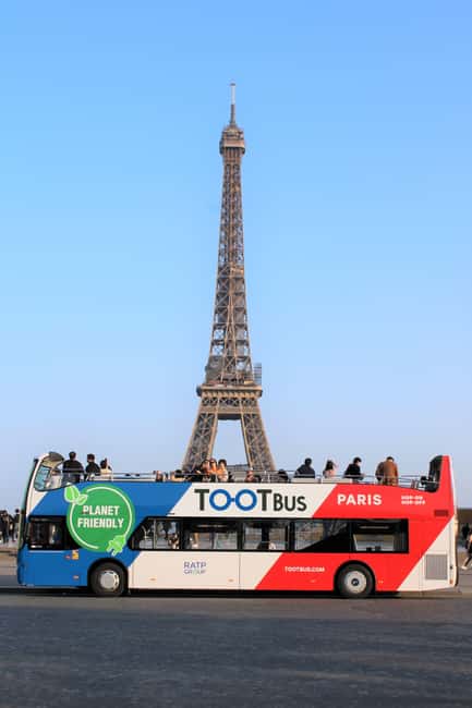 Paris: Hop-on with Emily walking tour and bus tour - Emily’s Paris begins at Place de l’Estrapade