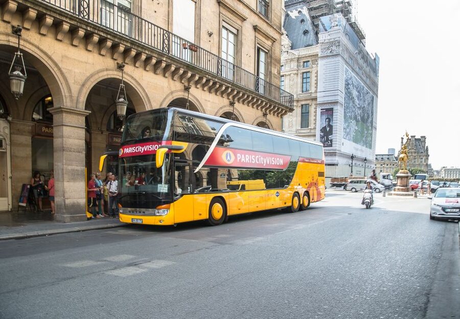 Paris: Openair Double Decker Bus Audio-Guided City Tour - A fast introduction to Paris from Place de Sydney