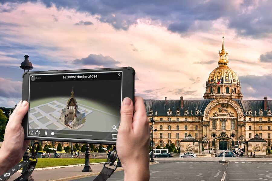 Paris: Openair Double Decker Bus Audio-Guided City Tour - Who should book this Paris bus tour?