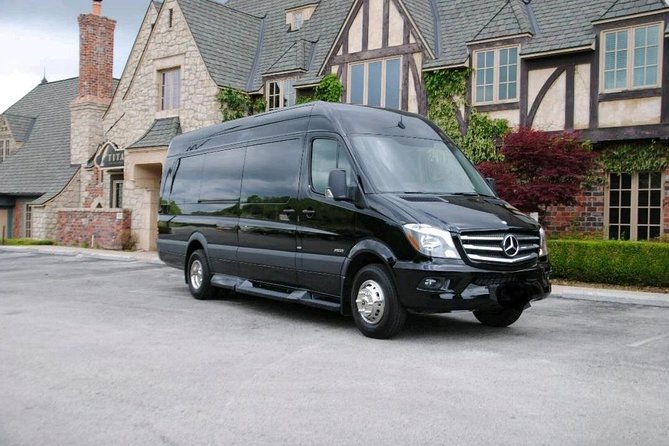 Party Bus Luxury Sprinter Limos - Booking details worth settling before pickup