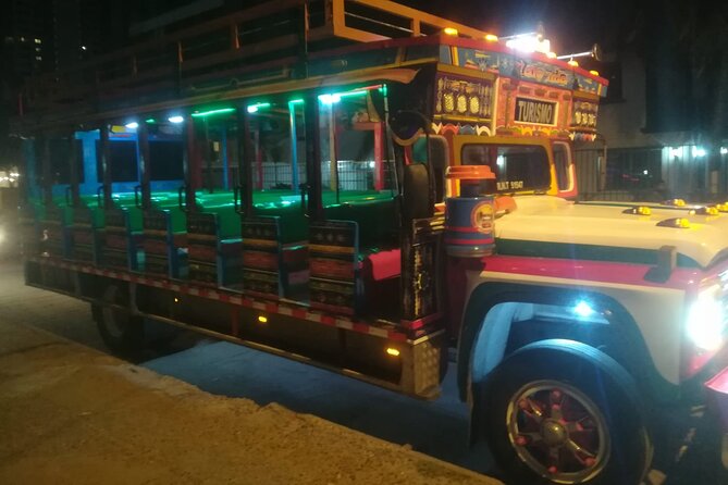 Party Bus Tour - Drinks, music, and the role of the host
