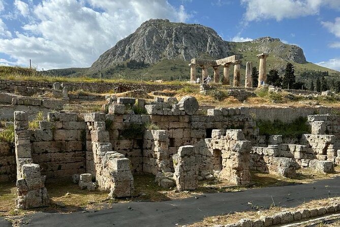 Pauls Biblical Ancient Corinth by Mini-bus - The Corinth Canal gives the day a dramatic start