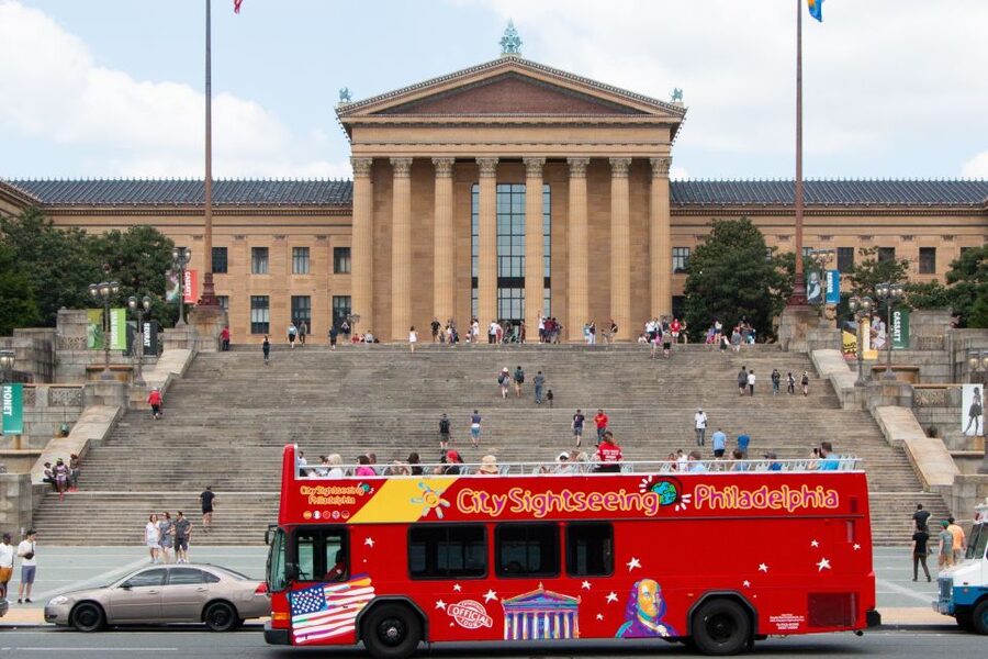Philadelphia: Double-Decker Hop-on Hop-off Sightseeing Tour - Chinatown, Reading Terminal Market, and City Hall