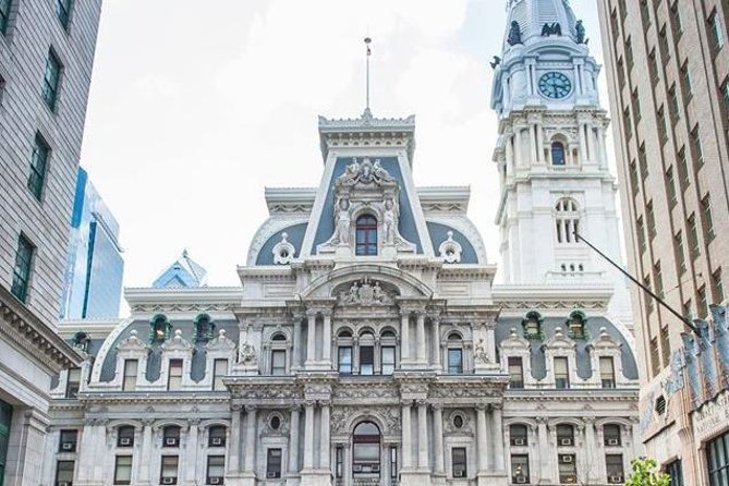 Philadelphia Hop-On Hop-Off City Tour - Old City begins at Independence Visitor Center