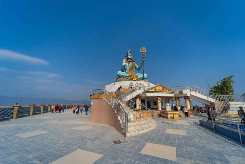 Pokhara: City Sightseeing Group Budget Bus Tour - Davis Falls and the local story