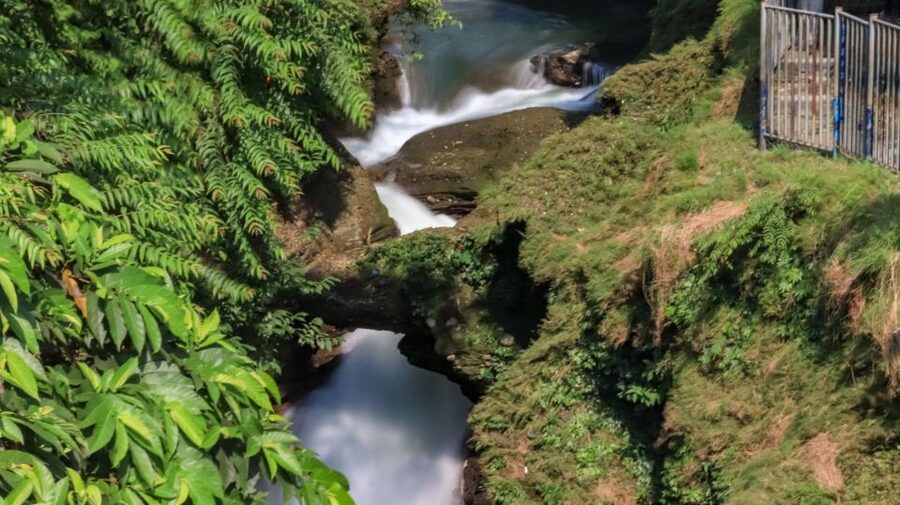 Pokhara: Visit Best Seven Tourist Destination by Sharing Bus - Pickup from Lakeside, then local buses