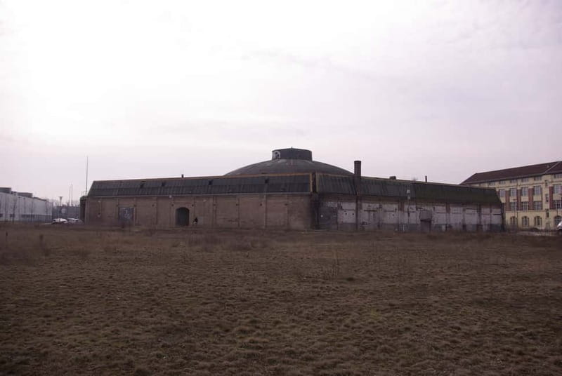 Potsdam-Babelsberg: 5-Hour-Tour "Film-History" by VW-Bus - Key points at a glance