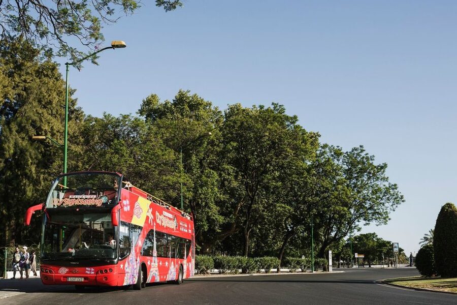 Potsdam: City Sightseeing Hop-On Hop-Off Bus Tour - What the 105-Minute Full Circuit Shows You