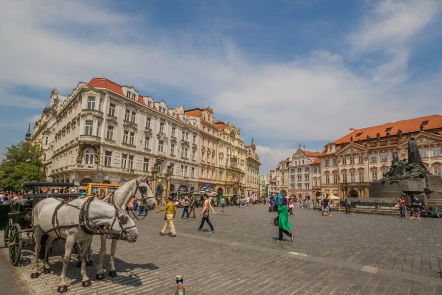 Prague: Big Bus Hop-on Hop-off, Castle Tour and River Cruise - Audio commentary, guides, and onboard help