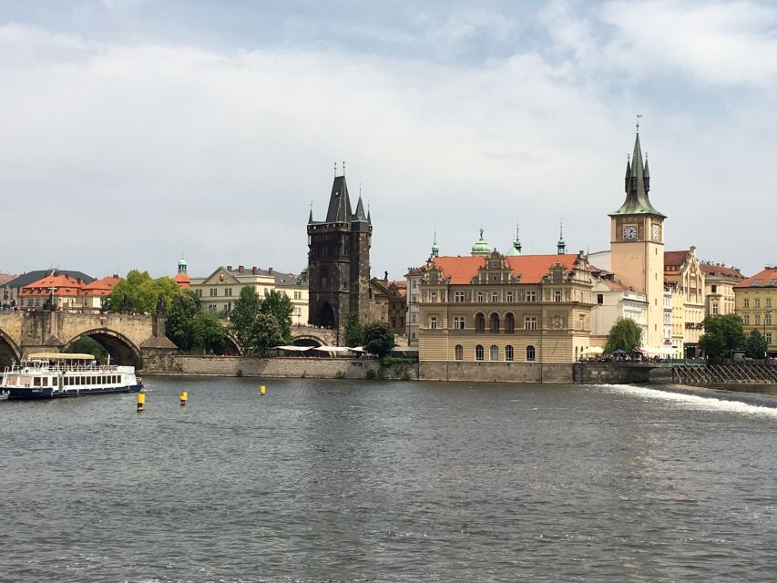 Prague City: 1-Hour Orientation Tour by Bus - Lesser Town: Baroque Prague below the castle