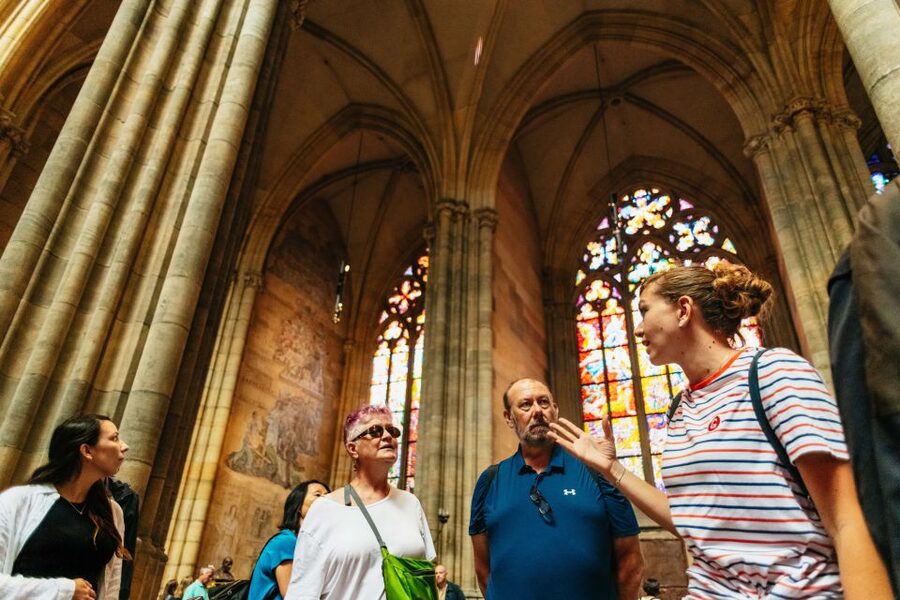 Prague: City Highlights By Bus, Boat, and on Foot - What to bring and how to plan your day