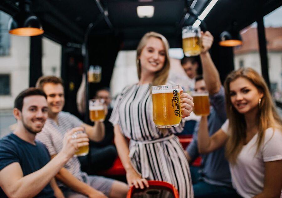 Prague: Party Beer Bus - The beer setup, from keg to glass