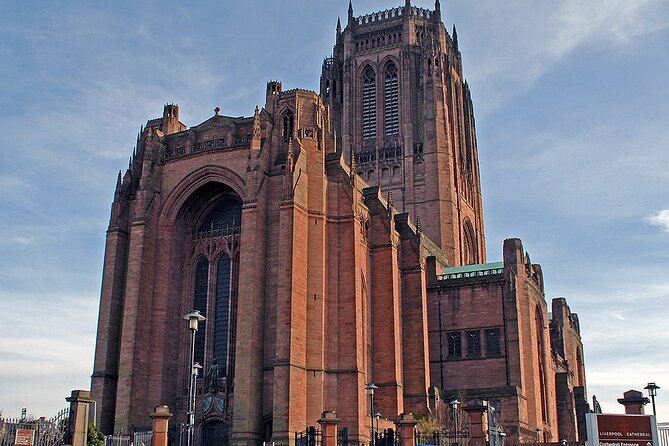 Private Tour in Liverpool – History, Football, Views & Local Beer - Who this Liverpool tour suits best