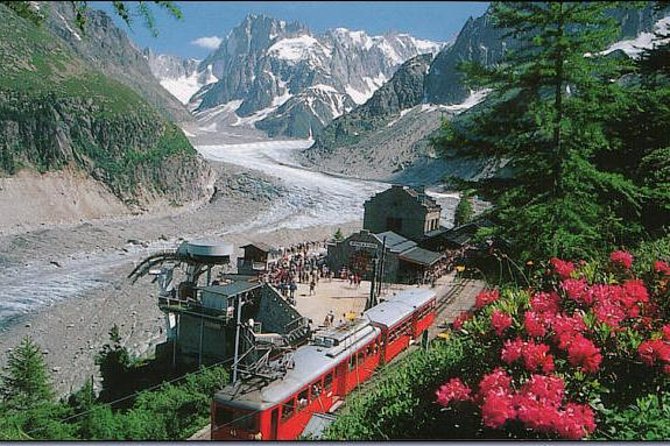 Private Tour to Chamonix Mont-Blanc Scenic Glass-Roof Bus - From Geneva to Chamonix across the French border