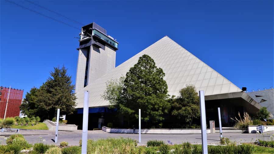 Puebla: Hop-on Hop-off City Tour and Observation Wheel - Main Theatre and Plazuela de Los Sapos