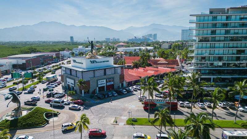 Puerto Vallarta: Hop-On-Hop-Off City Bus Tour - What the 20 stops really mean