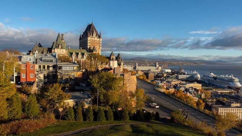 Quebec City: Old Town and Montmorency Falls Bus Tour - Guide style and language