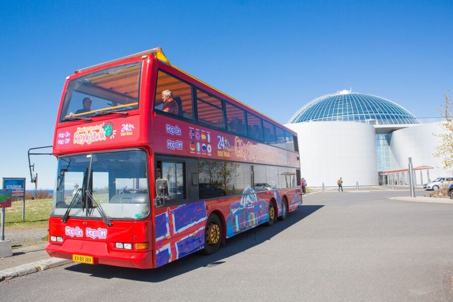 Reykjavik: City Sightseeing Hop-On Hop-Off Bus Tour - Kjarvalsstaðir and Hallgrimskirkja