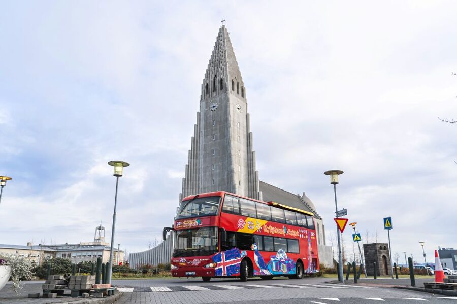 Reykjavík: Hop-On Hop-Off Bus and Perlan Museum Entry Ticket - Stop 11 and the Ride to Perlan