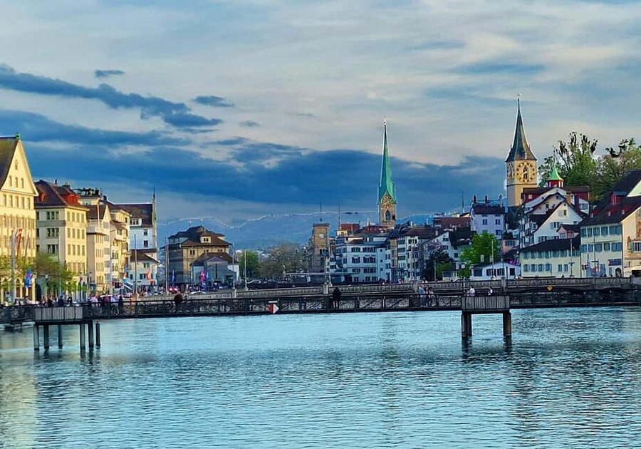 Rhine fall Visit and Zurich Open Top City Tour - Who will get the most from this half-day