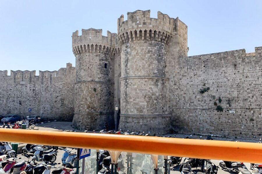 Rhodes: Hop-On Hop-Off Sightseeing Bus Tour - Nea Agora and Rhodes’ modern center