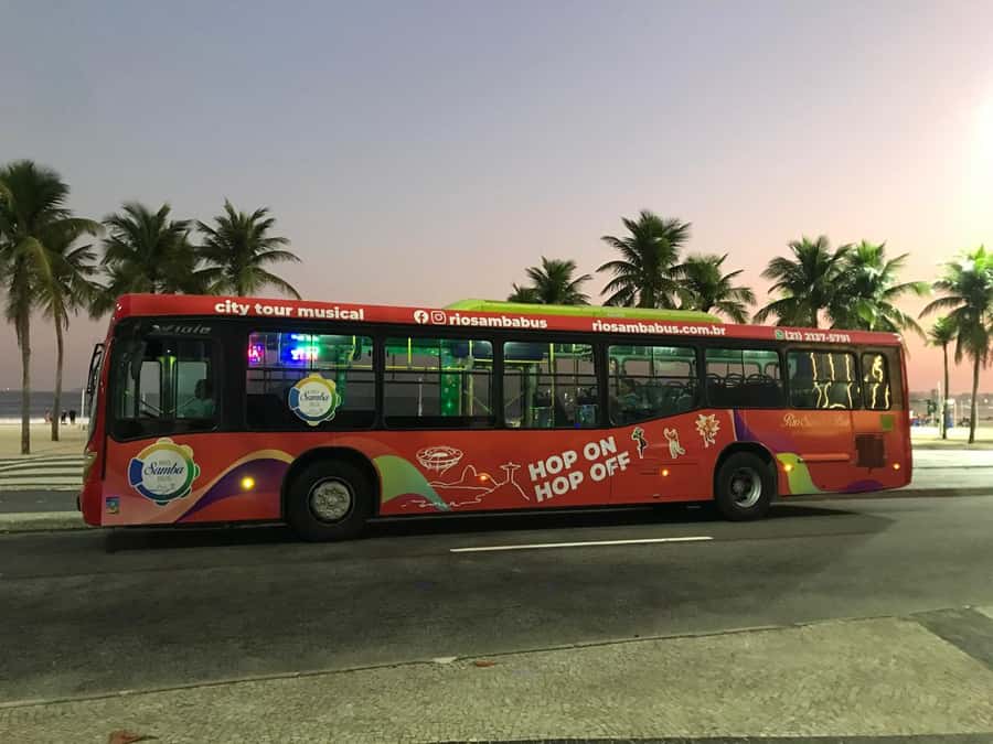 Rio Samba Bus: hop-on hop-off city tour in Rio de Janeiro - Music, commentary, and the buses themselves