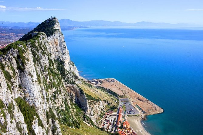 Rock Tour in Gibraltar by Bus with Tickets - Key points at a glance