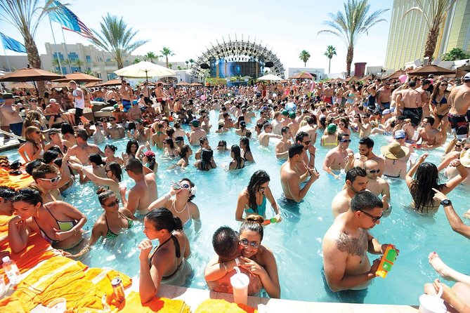 Rockstar Pool Party Crawl w/ VIP Entry & Party Bus Ride - Daylight Beach Club and the first pool stop