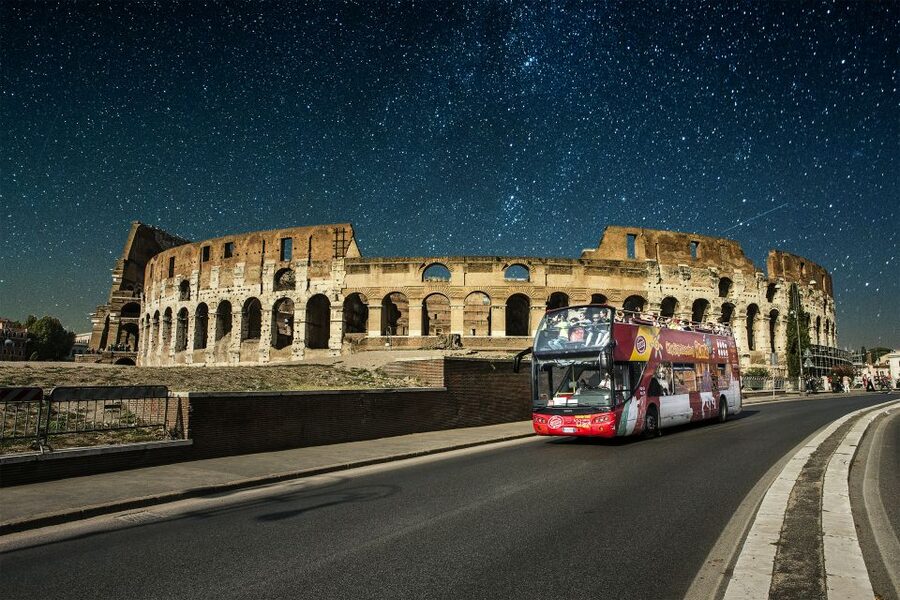 Rome: City Highlights Open-Top Bus Night Tour - Spanish Steps and Piazza Navona Bring the Evening Atmosphere