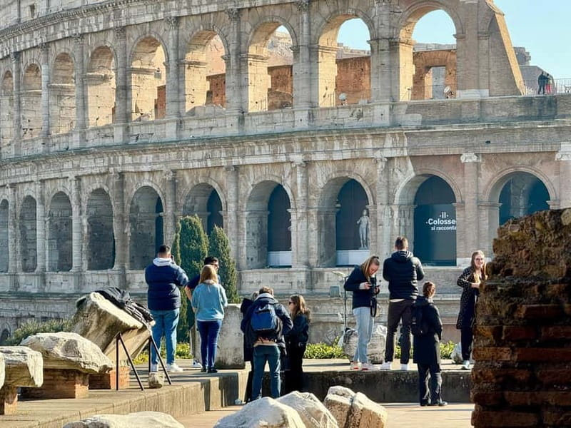 Rome: Hop-on Hop-off Bus and Colosseum, Ancient Rome Tour - Starting at Termini or another stop
