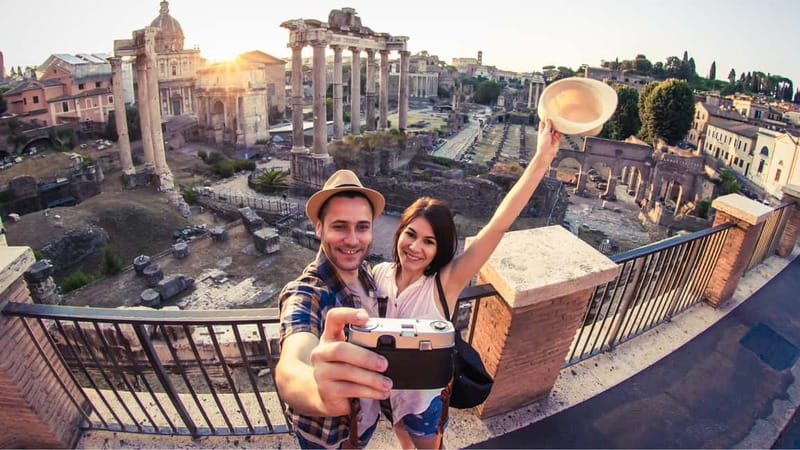 Rome: Hop-on Hop-off Bus and Colosseum, Ancient Rome Tour - Palatine Hill: views and the oldest part of the visit