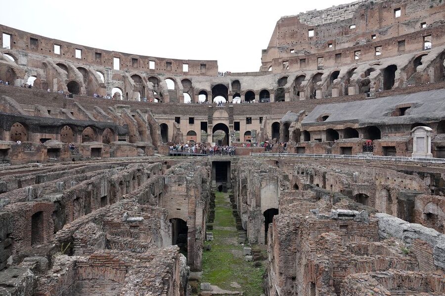 Rome: Hop-On Hop-Off Bus, Roman Forum & Colosseum Tour - Meeting points and the voucher details