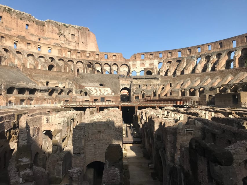 Rome: Hop-on Hop-off Bus Tour and Colosseum Experience - Trevi Fountain, Baroque Rome, and the stops between ruins