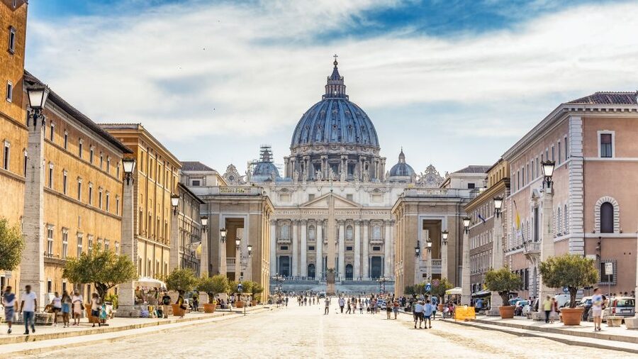 Rome: Hop-on-Hop-off Bus with Vatican and Sistine Chapel - Why this pairing works in Rome