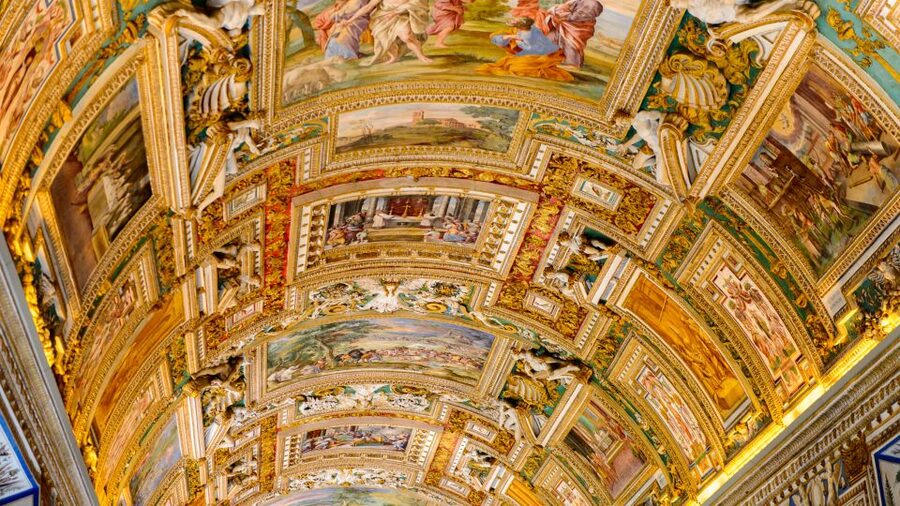 Rome: Hop-on-Hop-off Bus with Vatican and Sistine Chapel - The missing St. Peter’s Basilica visit