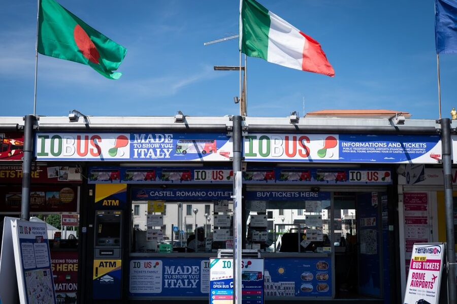 Rome: Hop-On Hop-Off Open-Top Bus City Tour - Circus Maximus Shows Rome’s Long Ancient Axis