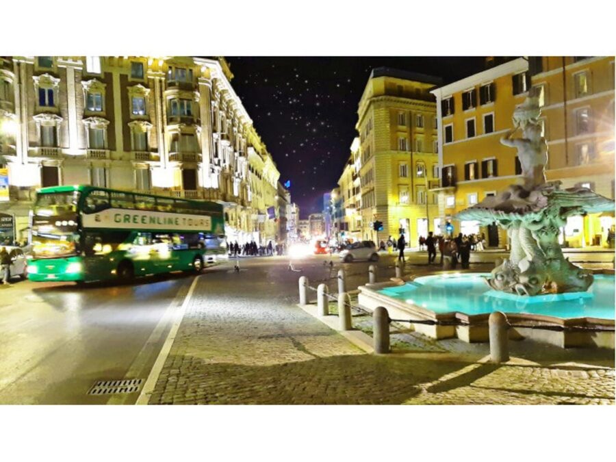 Rome: Nighttime Tour by Open-Top Bus - The Pyramid of Cestius and Circus Maximus