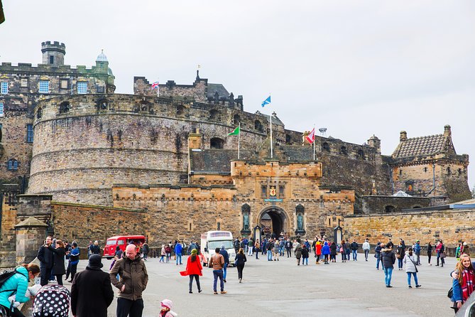 Royal Edinburgh Ticket - Hop-On Hop-Off and Attraction Admissions - Ocean Terminal and Royal Yacht Britannia