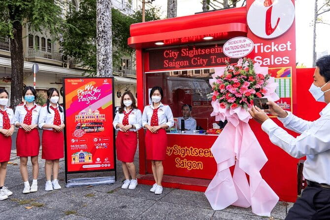 Saigon Sightseeing Double - Decker Bus | Ho Chi Minh City - Independence Palace and the Central Post Office