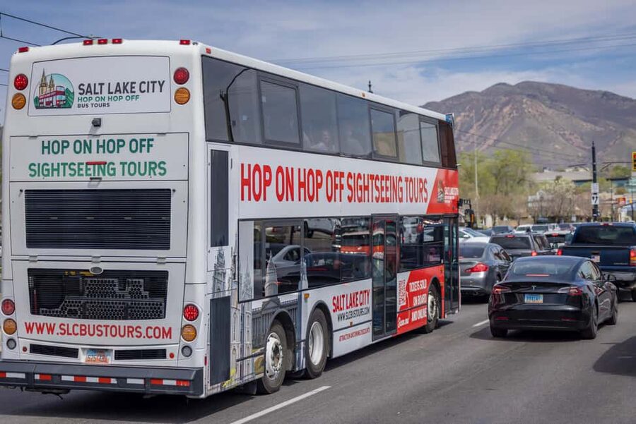 Salt Lake City: Hop-On Hop-Off Bus Tour - City Hall, the Leonardo, and a change of pace