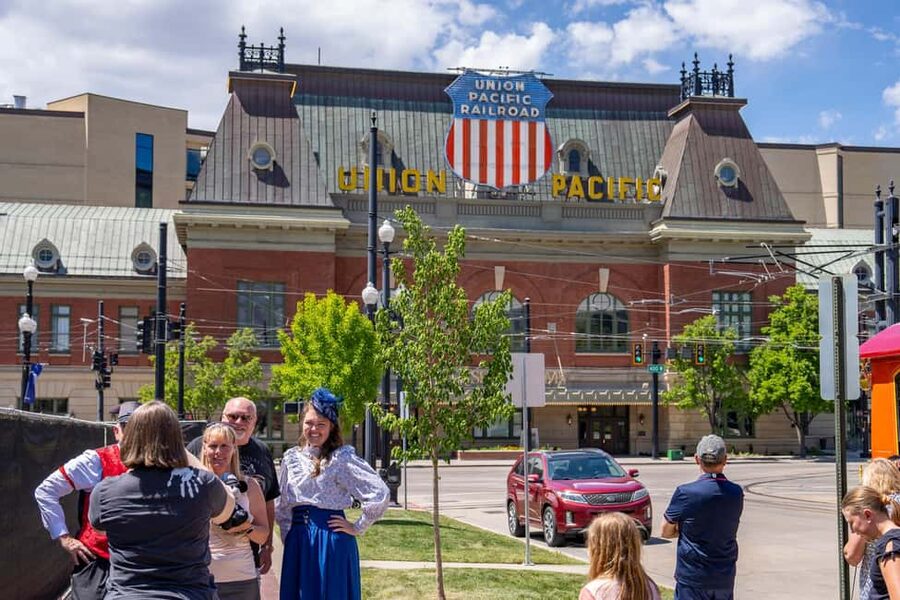 Salt Lake City: Ultimate Guided Sightseeing Tour by Bus - Temple Square and the organ recital