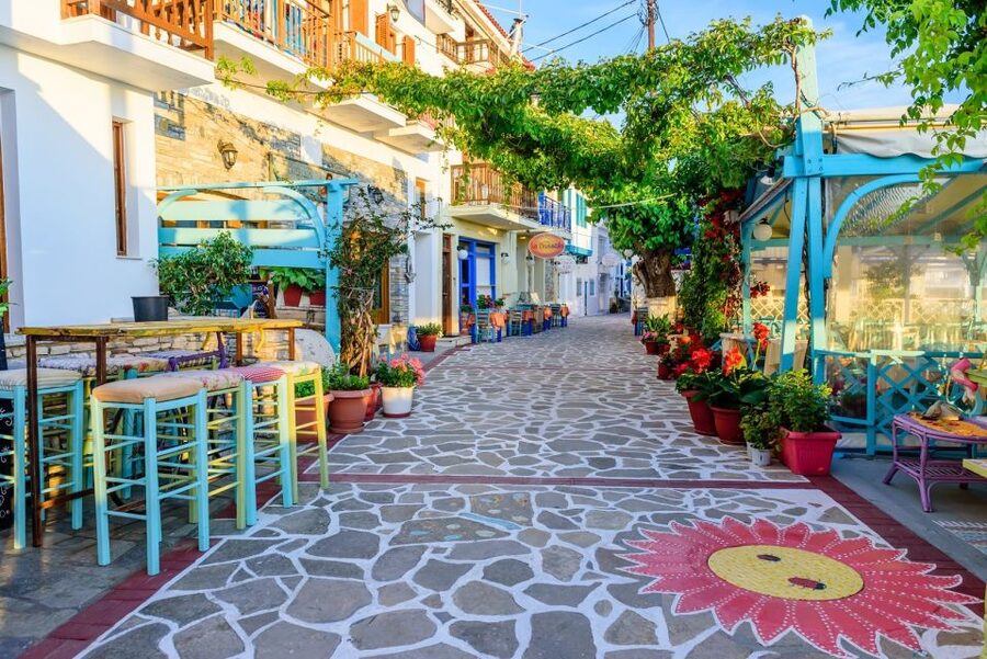 Samos: Full-Day Guided Island Bus Tour - Koumaradei and a working pottery tradition