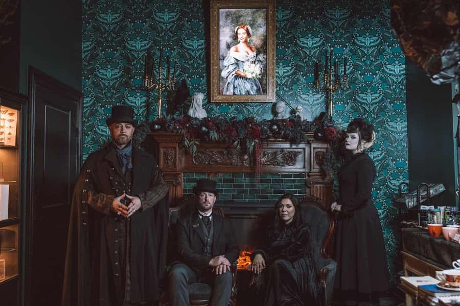 San Antonio: Ghost Bus Tour - The cemetery stop adds a different kind of atmosphere