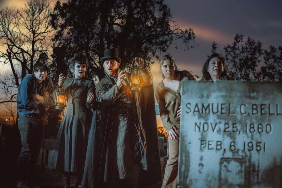 San Antonio: Ghost Bus Tour - Why the Menger Hotel sets the tone