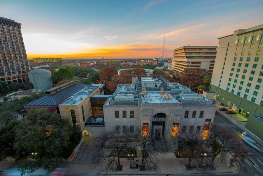 San Antonio: Hop-On Hop-Off Narrated Trolley Tour - Who should book this San Antonio trolley tour