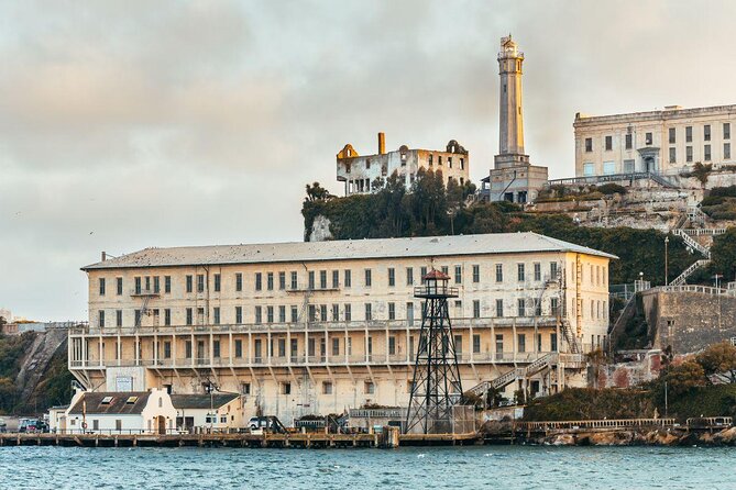 San Francisco: Alcatraz Island & Hop-on Hop-off Sightseeing Tour - Key points at a glance
